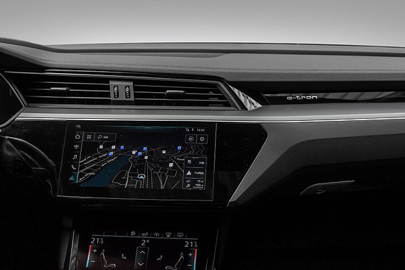 Audi e-tron Sportback 19 of 30