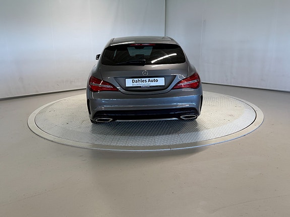 Mercedes-Benz CLA180 11 of 30