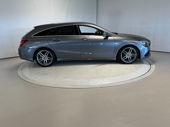 Mercedes-Benz CLA180 13 of 30