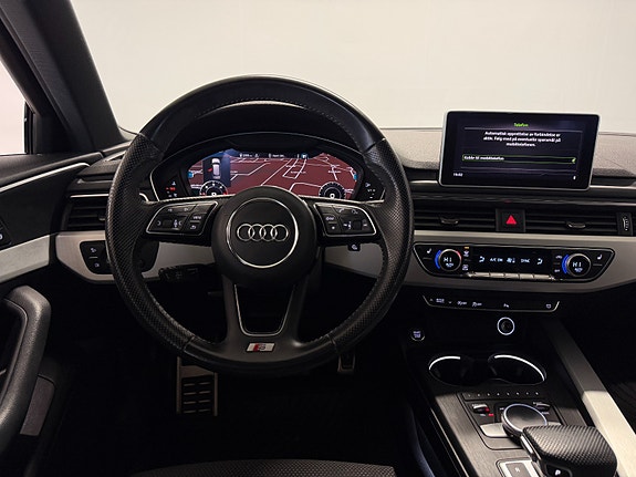 Audi A4 17 of 30
