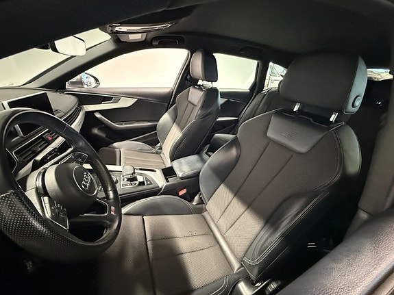 Audi A4 7 of 30