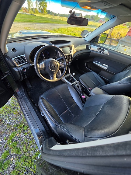 Subaru Forester 7 of 13