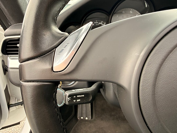 Porsche 911 Carrera S 25 of 30