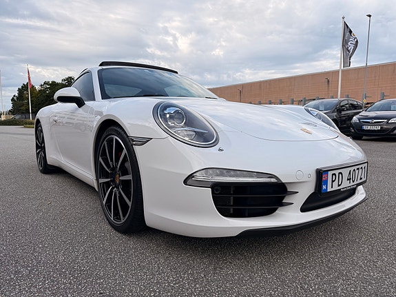 Porsche 911 Carrera S 9 of 30