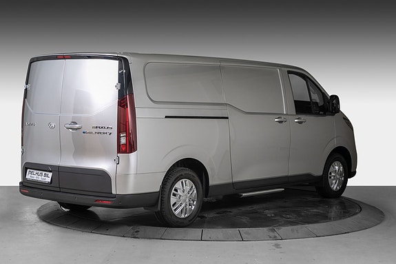 Maxus e-Deliver 7 10 of 23