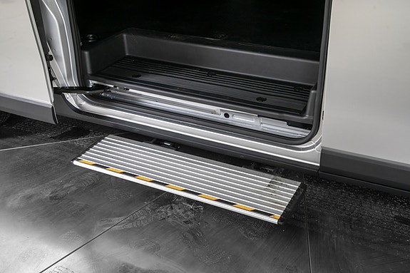 Maxus e-Deliver 7 13 of 23