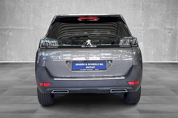 Peugeot 5008 8 of 30