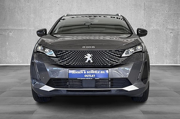 Peugeot 5008 3 of 30