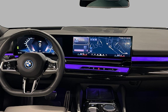 BMW i5 12 of 23