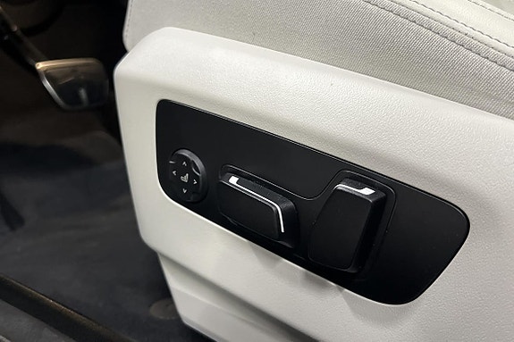 BMW i5 17 of 23