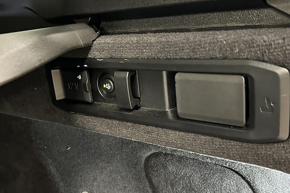 BMW i5 22 of 23