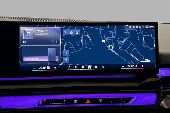 BMW i5 8 of 23