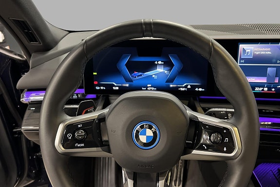BMW i5 6 of 23