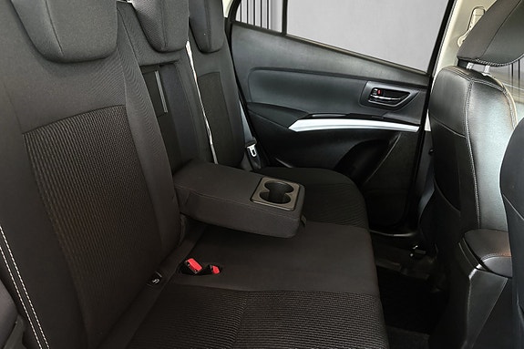 Suzuki SX4 24 of 30