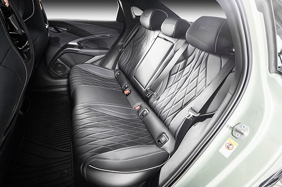 BYD Seal 24 of 29