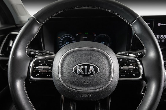 Kia Sorento 27 of 30