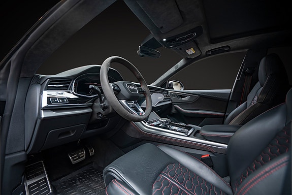 Audi RS Q8 10 of 26