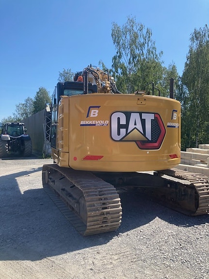 Cat 325 3 of 8