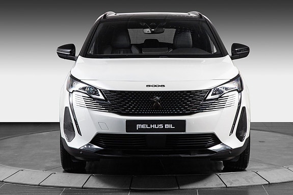 Peugeot 5008 2 of 27