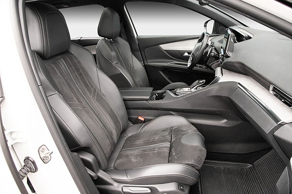 Peugeot 5008 25 of 27