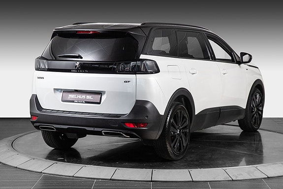 Peugeot 5008 8 of 27