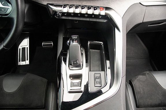 Peugeot 5008 17 of 27