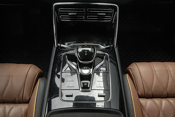 BYD Tang 18 of 30