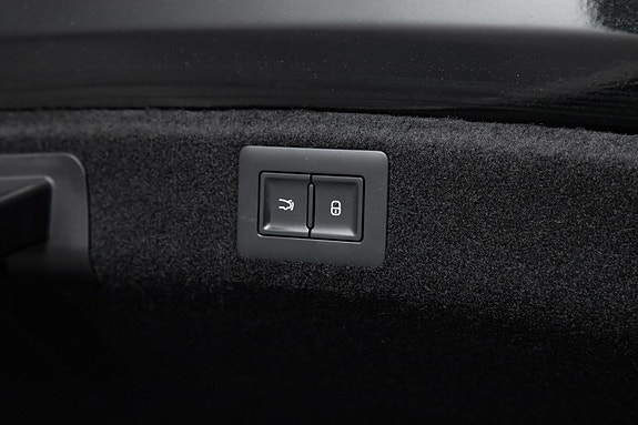 BYD Seal 11 of 30