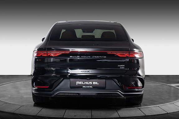 BYD Han 7 of 30