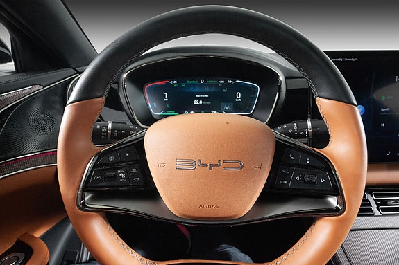 BYD Han 25 of 30