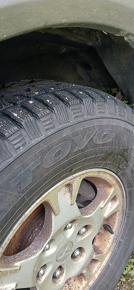 Mitsubishi Pajero 8 of 16