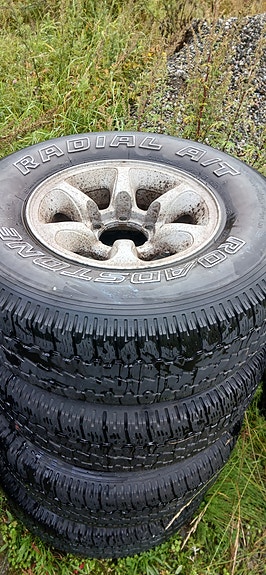 Mitsubishi Pajero 16 of 16