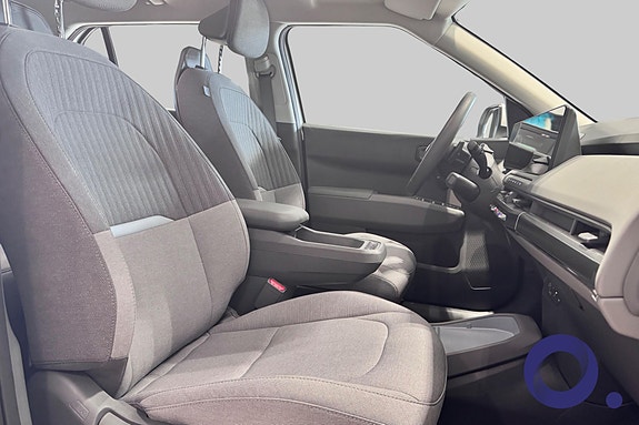 Kia EV3 11 of 16