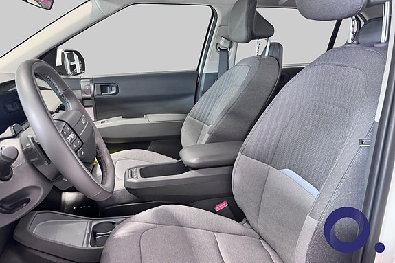 Kia EV3 9 of 16