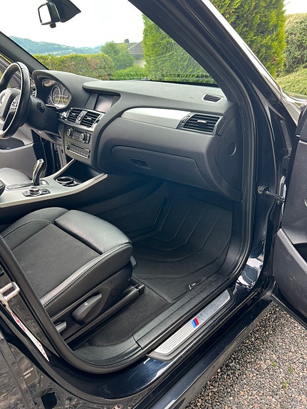 BMW X3 13 of 24