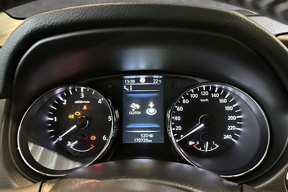 Nissan Qashqai 10 of 15
