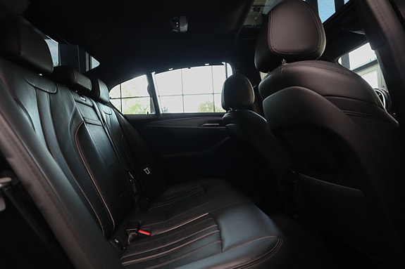 BMW 530e 22 of 30
