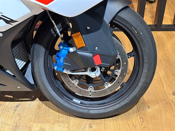BMW S 1000 RR - Godt utstyrt! 11 of 14