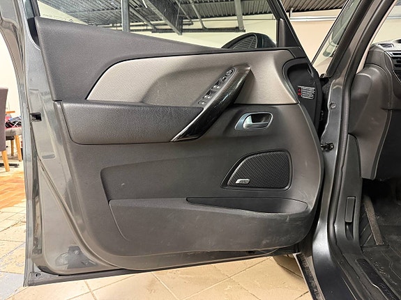 Citroen C4 Picasso 14 of 30
