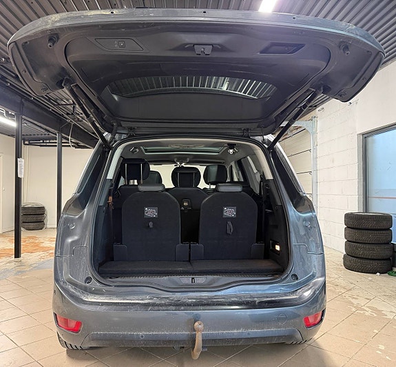 Citroen C4 Picasso 8 of 30