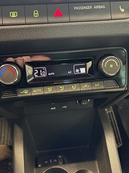Skoda Fabia 9 of 19