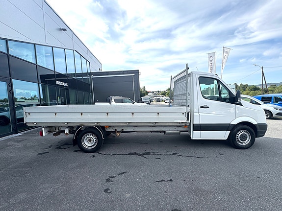 Volkswagen Crafter 8 of 13