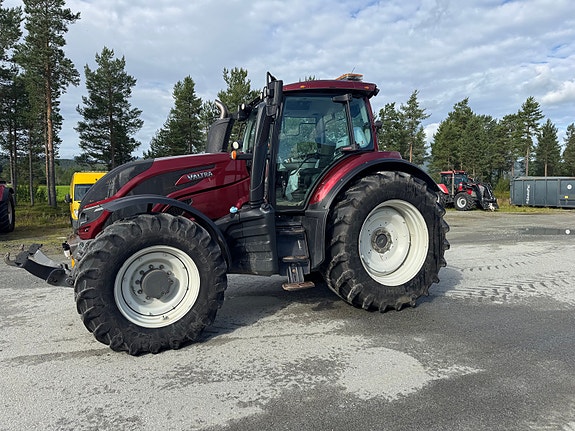 Valtra T174 2017, kr 750 000,-
