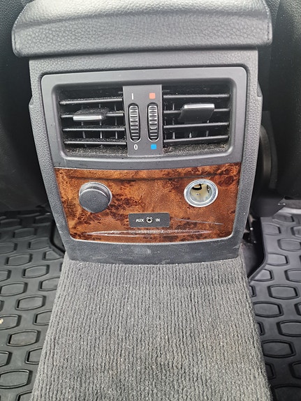 BMW 523i 17 of 27