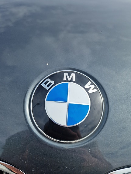 BMW 523i 9 of 27