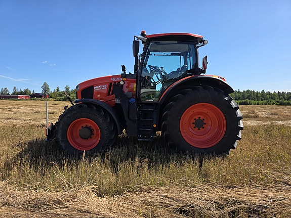 Kubota M7-173 kvt premium utgave - topputstyrt - 2022-mod - bør sees! 2 of 30