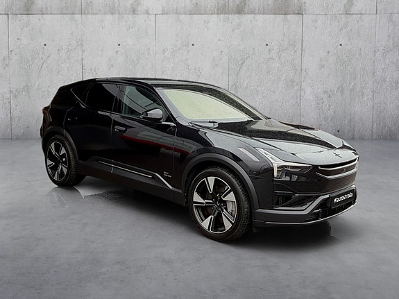 Polestar 3 7 of 19