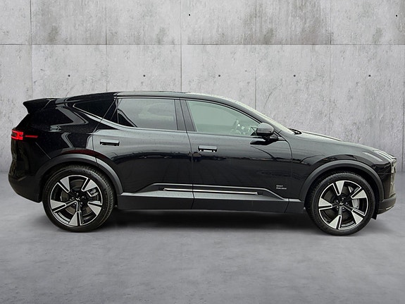 Polestar 3 6 of 19