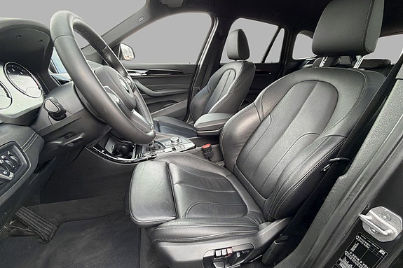 BMW X1 2 of 30