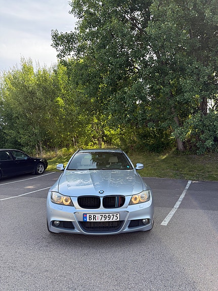 BMW 320xd 3 of 18